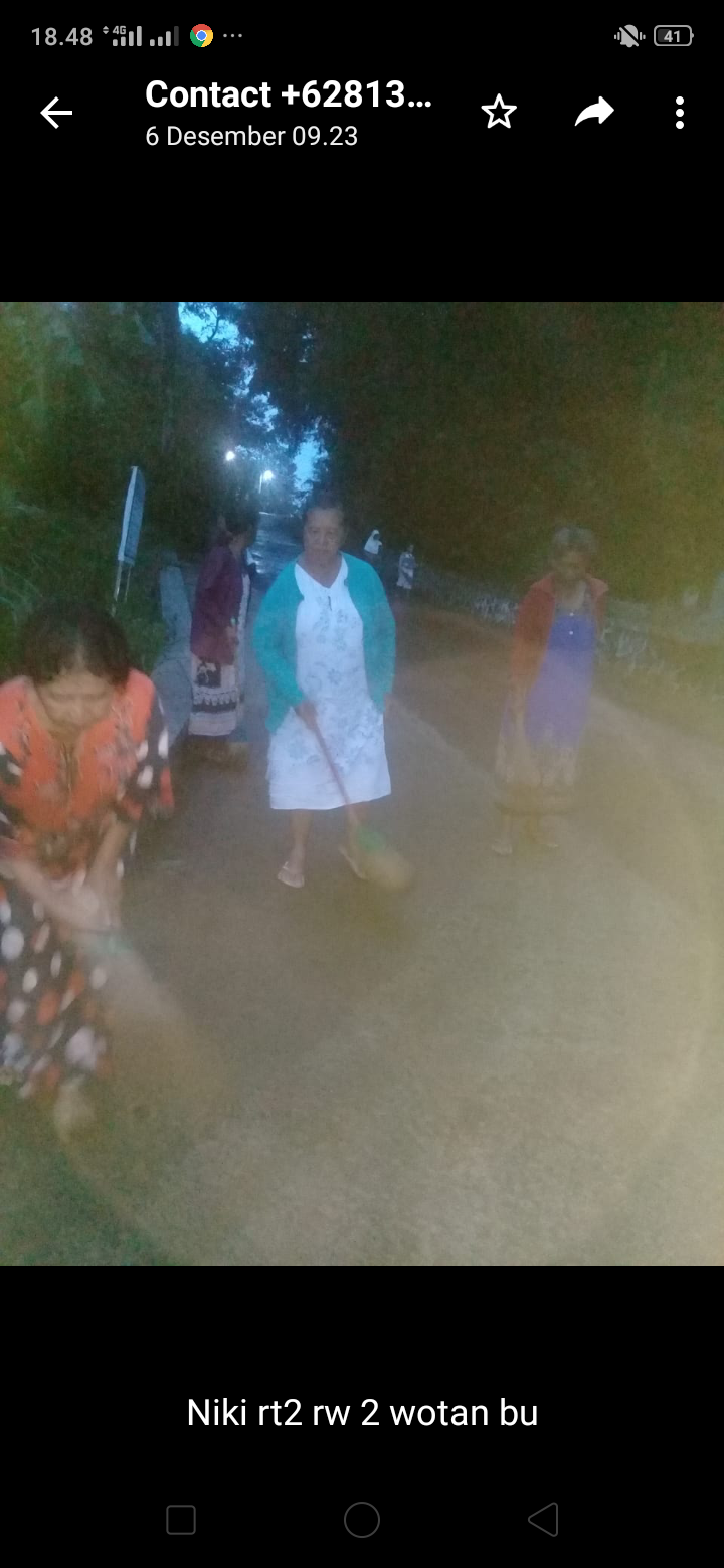 MINGGU BERSIH DI RT 02 RW 02 DSN WOTAN