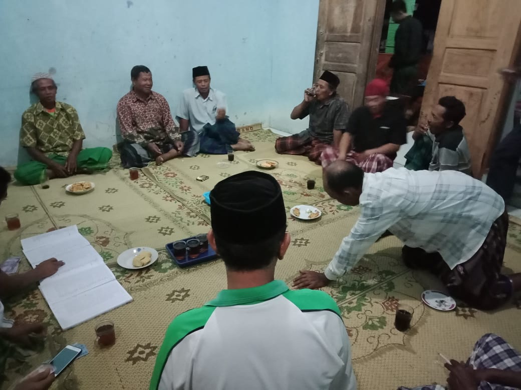 KEGIATAN SOSIALAN DI RT 02 RW 03 